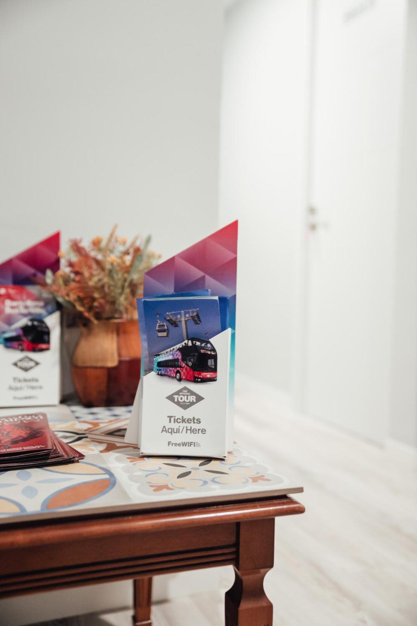 Hostal Ruta De Francia Barcelona Luaran gambar